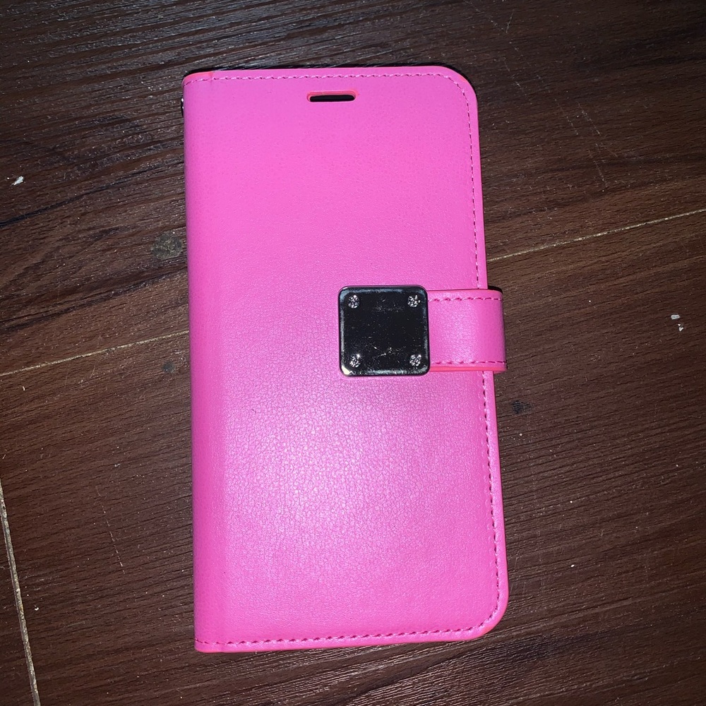 Iphone 12 iphone phone case.